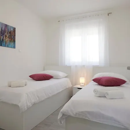 Rikard Apartman Trogir